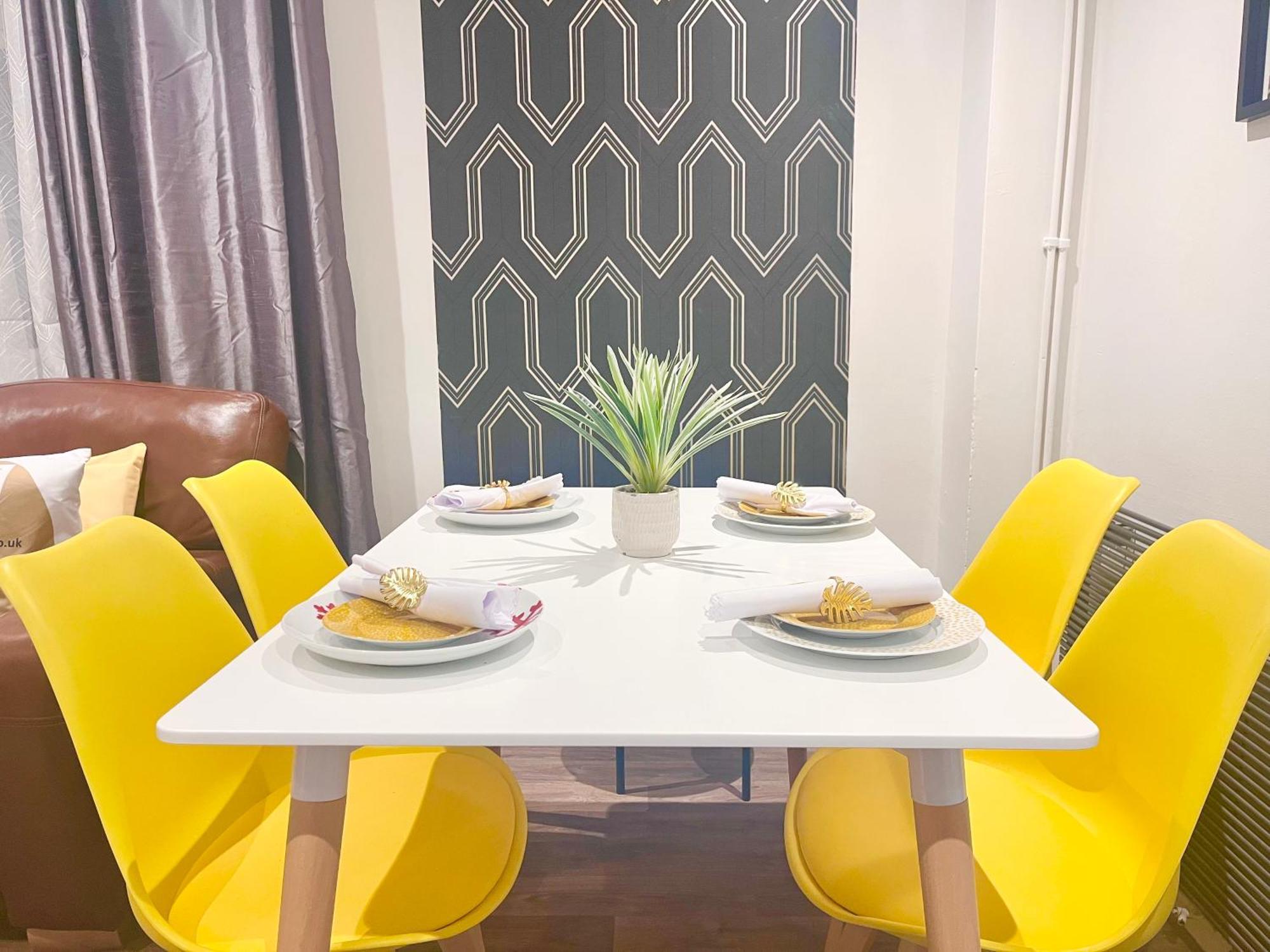 Centre 4bedroom House With Free Parking Canterbury